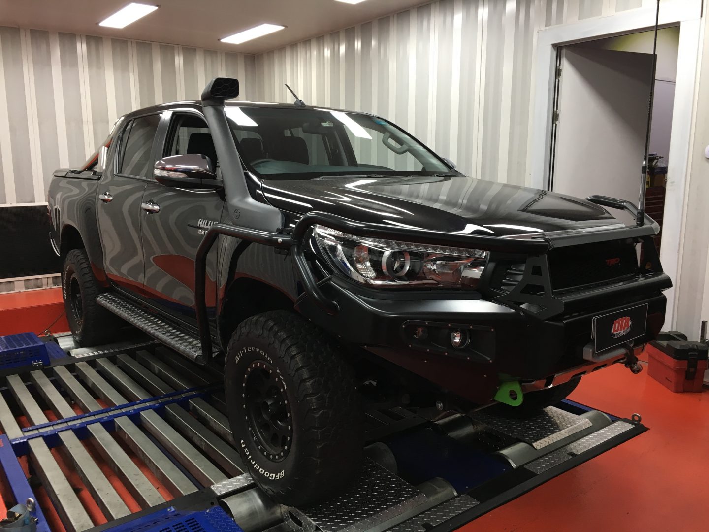 Сервис и ремонт Toyota Hilux (Тойота Хайлюкс) 